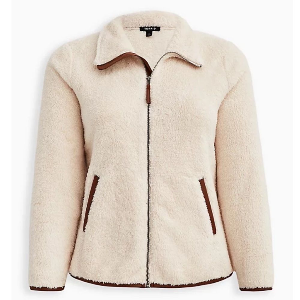 Torrid ZIP FRONT JACKET FAUX SHEARLING CONTRAST TRIM IVORY
